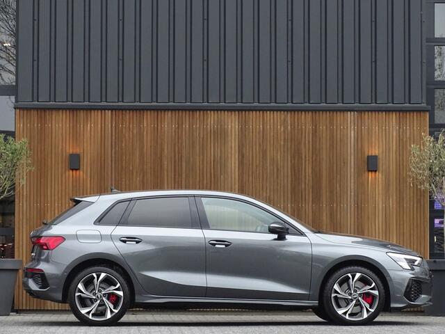 Audi A3 SPORTBACK 45 TFSI e 245PK / 2021 / Competition / S-line / ACC / S-Edition