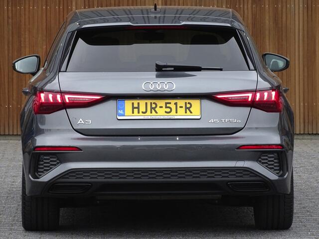 Audi A3 SPORTBACK 45 TFSI e 245PK / 2021 / Competition / S-line / ACC / S-Edition