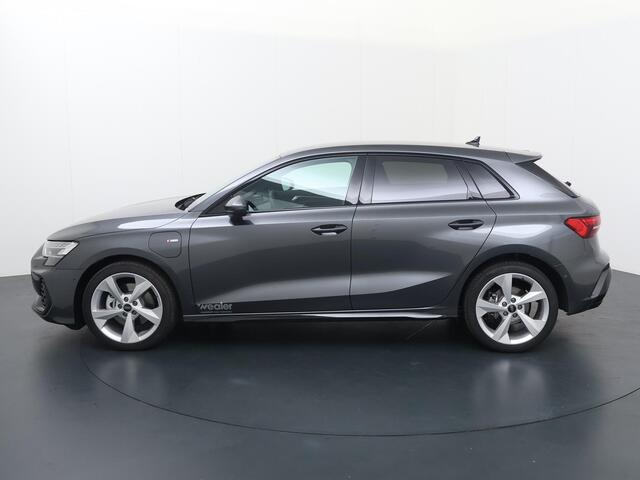 Audi A3 SPORTBACK 40 TFSI e S edition | Adaptieve Cruise Control | Stoelverwarming | Sfeerverlichting | Camera achter | Dynamisch knipperlicht |
