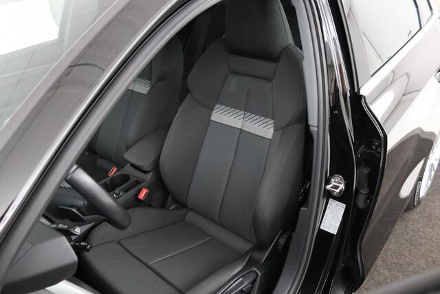 Audi A3 SPORTBACK 35 TFSI Advanced edition | Adaptive cruise | Sportstoelen | Virtual Cockpit | Carplay | Navigatie | Full LED | Climate control