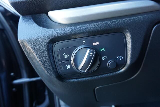 Audi A3 SPORTBACK 35 TFSI S-Tronic CoD S-Line Stoelverw. | PDC | Clima | Digital dashboard * All in prijs *