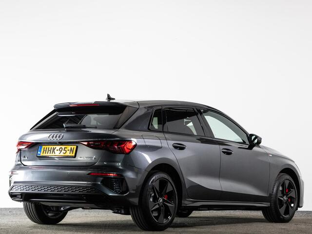 Audi A3 SPORTBACK S-Line 45 TFSI e 245 PK | LED | Navigatie Via Smartphone | Achteruitrijcamera |