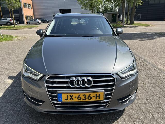 Audi A3 SPORTBACK 1.2 TFSI Ambi. PL+ XENON NAVI CRUISE TRHK.