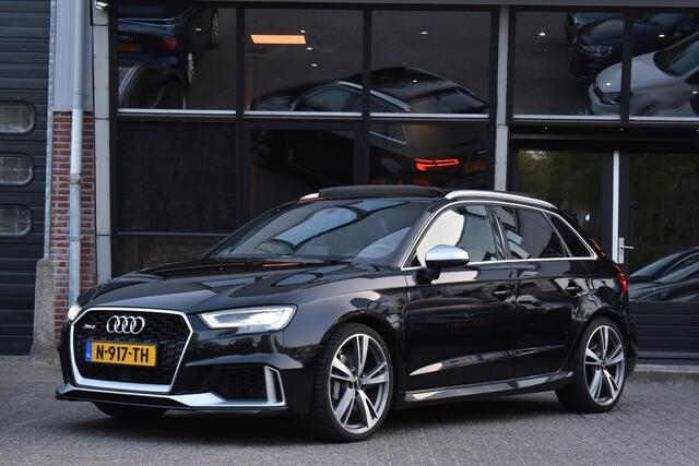 Audi A3 SPORTBACK 2.5 TFSI RS 3 quattro Pano Kuipstoelen B&O Leder RS3