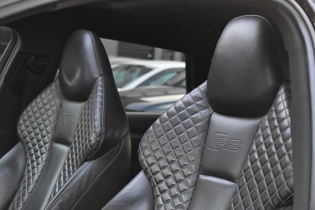 Audi A3 SPORTBACK 2.5 TFSI RS 3 quattro Pano Kuipstoelen B&O Leder RS3