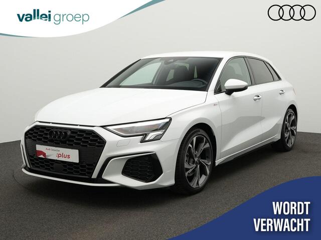 Audi A3 SPORTBACK 30 TFSI 110 pk S-tronic S edition / S-Line | Navigatie | Stoelverwarming | Sportonderstel