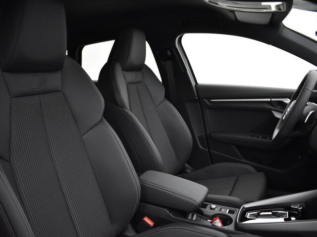 Audi A3 SPORTBACK 40 TFSI e S edition 204 PK · Assistentiepakket Driving · Comfortpakket plus · Optiekpakket zwart plus · Sonos