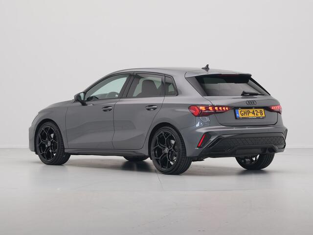 Audi A3 SPORTBACK 35 TFSI 150 pk S edition Facelift model, PDC, Optiek zwart plus, 19 inch