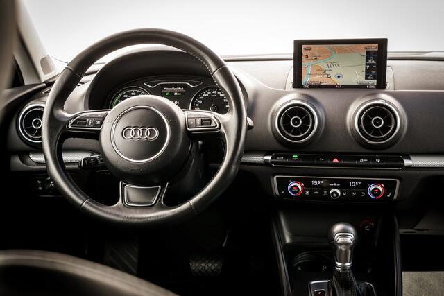 Audi A3 SPORTBACK 1.4 e-tron PHEV Ambition | Adapt. Cruise | 18 inch | Sportstoelen | Afn. Trekhaak | Keyless