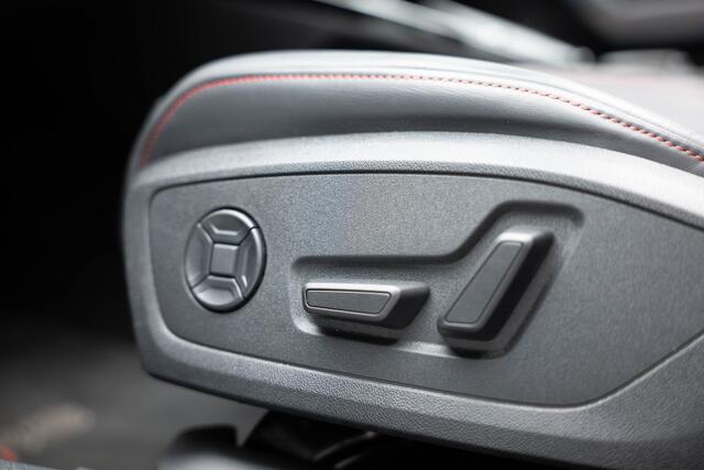 Audi A3 SPORTBACK 2.5 TFSI RS 3 quattro |Pano|HUD|Adaptive|B&O|