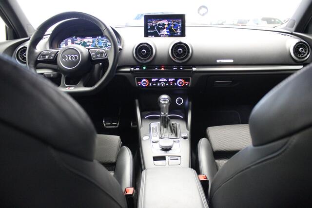 Audi A3 SPORTBACK 40 e-tron 2x S-Line/Nano grey/18 inch/Leder/Led/Trekhaak
