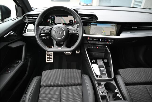 Audi A3 SPORTBACK 40 TFSI e / 3 X S-LINE / PANO / LED MATRIX / CAMERA / STOELVERWARMING / NL AUTO / NAP