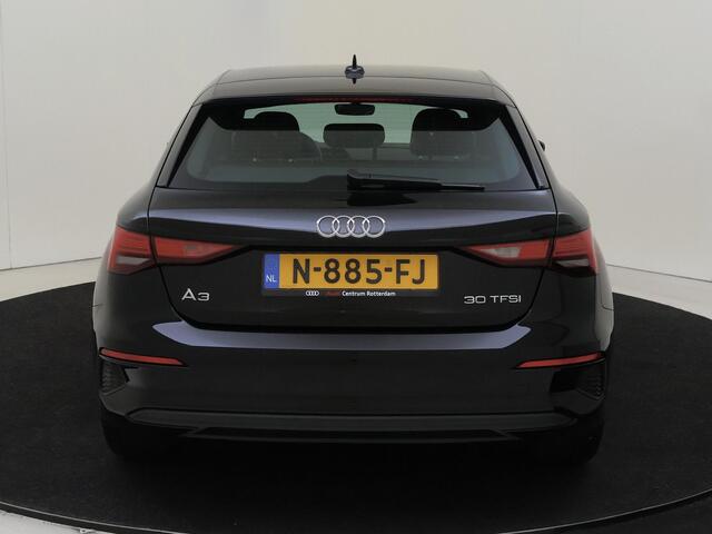 Audi A3 SPORTBACK 30 TFSI Pro Line | Parkeersensoren achter | Cruise control | LED koplampen | CarPlay | DAB ontvanger |