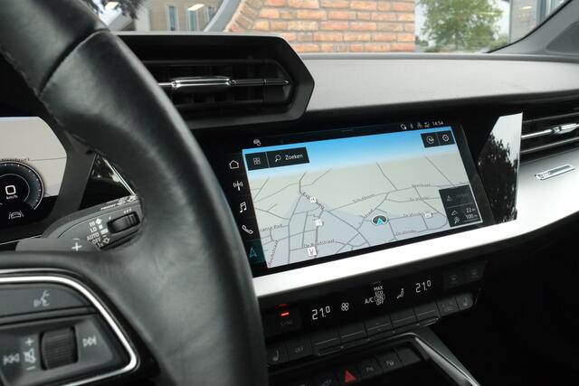 Audi A3 SPORTBACK 40 TFSI e Business edition Navigatie, Keyless entry