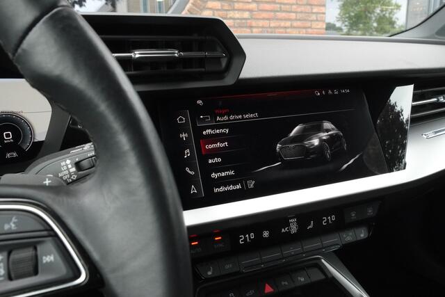 Audi A3 SPORTBACK 40 TFSI e Business edition Navigatie, Keyless entry