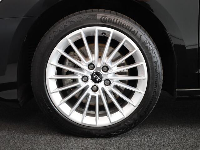 Audi A3 SPORTBACK 30 TFSI Business edition 110 pk S-tronic | Navigatie | Parkeersensoren achter | Autom. airco | Cruise control | LED koplampen |