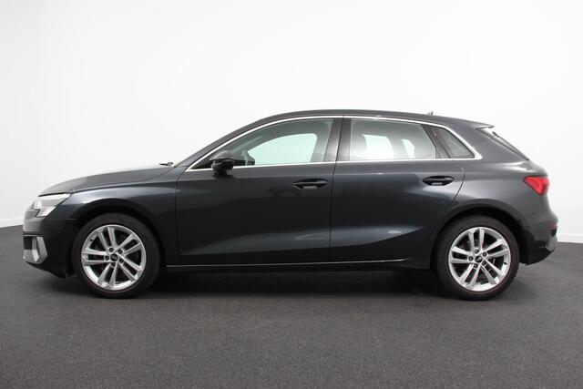 Audi A3 SPORTBACK 35 TFSI 150pk S-Tronic Prestige | Panorama dak | Climate control | Navigatie | Appel Carplay/Android Auto | Electrisch bedienbare achterklep | Led | Dab | Virtual Cockpit | Adaptive Cruise Control | 17"LMV