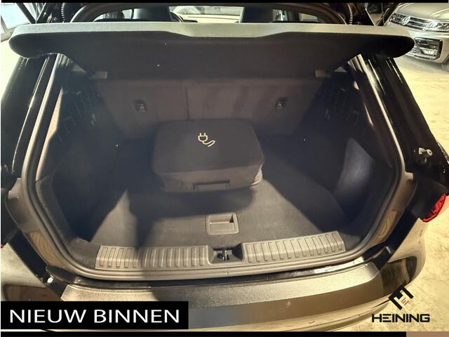 Audi A3 SPORTBACK 40 TFSI e Business edition S-Line. 204 PK. Panoramadak. 35000 km BTW