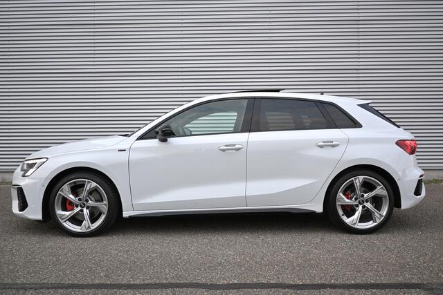 Audi A3 SPORTBACK 35 TFSI S-Line edition 150 pk B&O | Apple-Carplay | Pano | Virtual | ACC