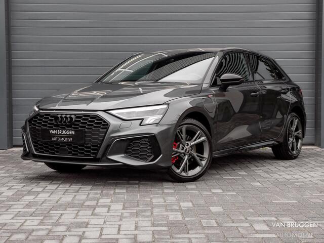 Audi A3 SPORTBACK 40 TFSI E S-Line RS-Stoelen HUD S3 B&O CarPlay Sfeer BTW 18"