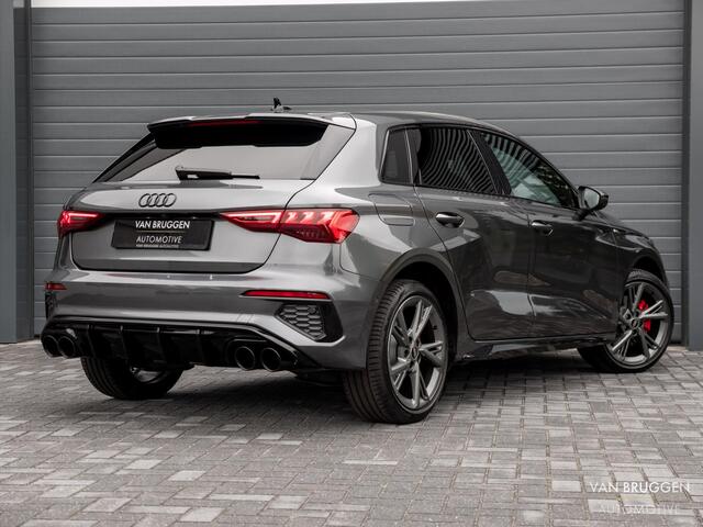Audi A3 SPORTBACK 40 TFSI E S-Line RS-Stoelen HUD S3 B&O CarPlay Sfeer BTW 18"