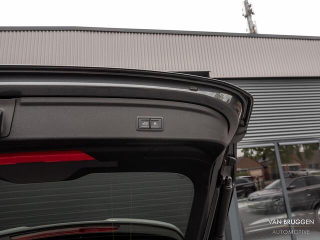 Audi A3 SPORTBACK 45 TFSI E S-Line RS-Stoelen HUD S3 Massage Sfeer E-Stoelen BTW