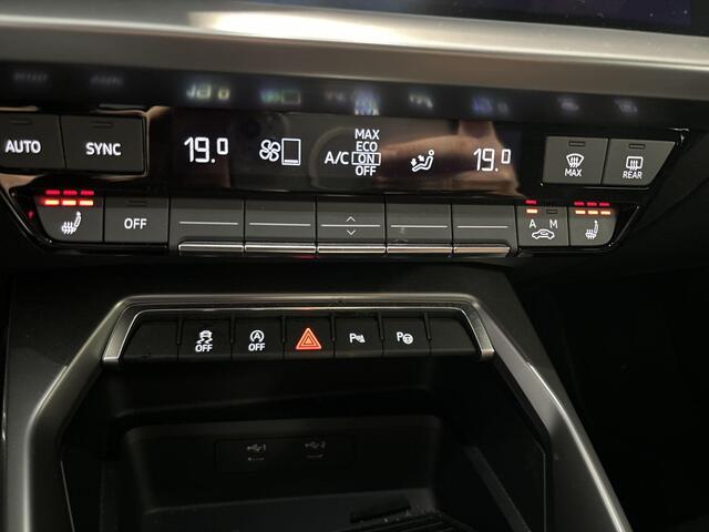 Audi A3 SPORTBACK 35 Tfsi 150pk S-tronic S edition · Apple/Android Car Play · Camera · P-Sensoren · Navi · Zwart Optiek · 17'' Inch · Garantie t/m 26-05-2028 of 100.000km