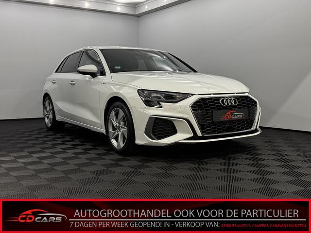 Audi A3 SPORTBACK 30 TFSI S-line Airco, Navi, Parkeersensoren, Virtual desk, Cruise control, Stoelverwarming, A start stop