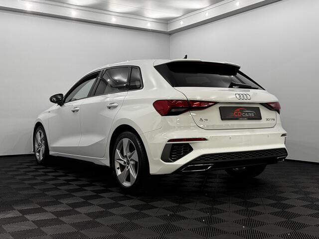 Audi A3 SPORTBACK 30 TFSI S-line Airco, Navi, Parkeersensoren, Virtual desk, Cruise control, Stoelverwarming, A start stop