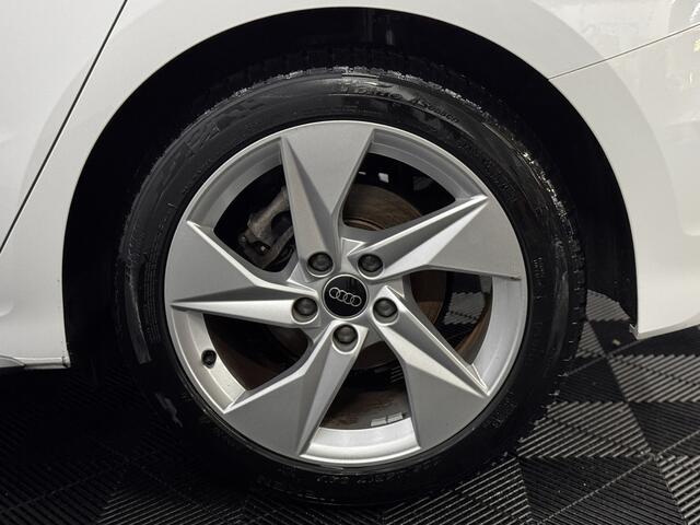 Audi A3 SPORTBACK 30 TFSI S-line Airco, Navi, Parkeersensoren, Virtual desk, Cruise control, Stoelverwarming, A start stop