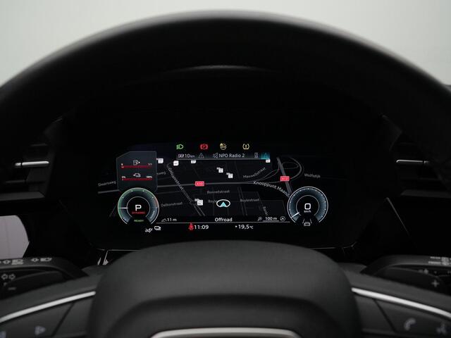 Audi A3 SPORTBACK 45 TFSI e 245 pk S-tronic pk Advanced edition / S-Line | Panoramadak | Navigatie | Stoelverwarming | Adaptive Cruise | Keyless Entry