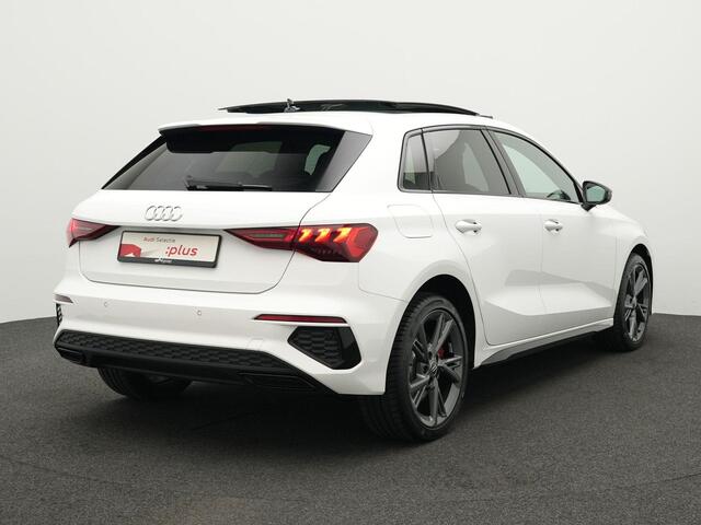 Audi A3 SPORTBACK 45 TFSI e 245 pk S-tronic pk Advanced edition / S-Line | Panoramadak | Navigatie | Stoelverwarming | Adaptive Cruise | Keyless Entry