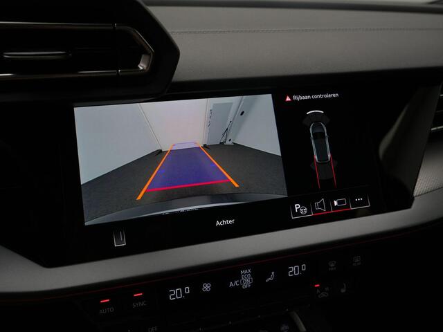 Audi A3 SPORTBACK 35 TFSI 150 pk S-tronic S edition / S-Line | Panoramadak | Sonos | Achteruitrijcamera | Stoelverwarming