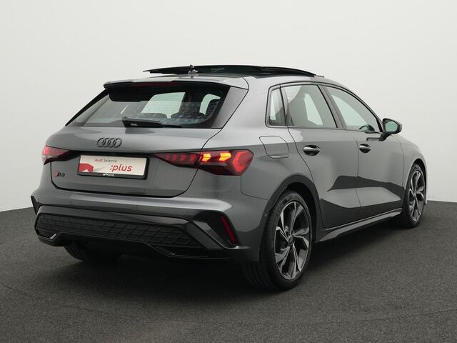 Audi A3 SPORTBACK 35 TFSI 150 pk S-tronic S edition / S-Line | Panoramadak | Sonos | Achteruitrijcamera | Stoelverwarming