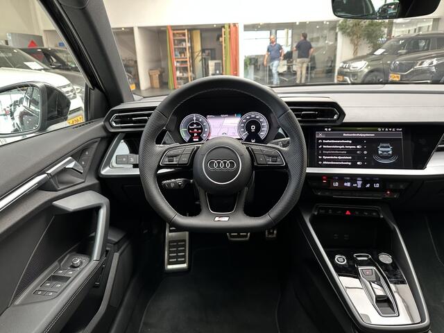 Audi A3 SPORTBACK Sportback 45 TFSI e S edition Competition 272PK S-tronic Led mat