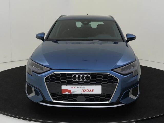 Audi A3 SPORTBACK 40 TFSI e Edition | Parkeerasisstent | Virtual cockpit Plus | Adaptieve cruise control | Navigatie Plus | Keyless | Stoelverwarming | Parkeersensoren |