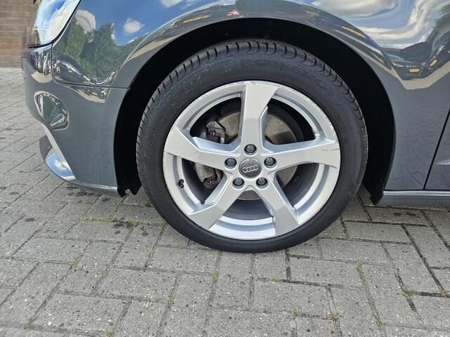Audi A3 SPORTBACK 35 TFSI CoD Advance