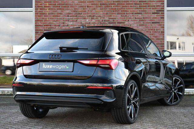 Audi A3 SPORTBACK 40 TFSI e S-Line Pano 19inch Optic-black Carplay