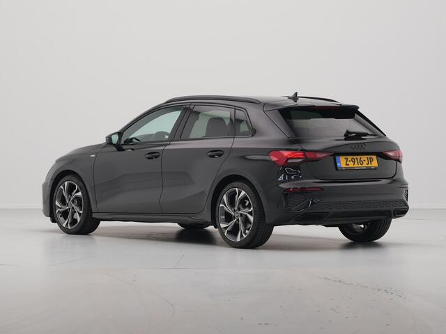 Audi A3 SPORTBACK 30 TFSI 110 pk S-Tronic S line edition S Line Trekhaak Adaptive Cruise Control Stoelverwarming 92