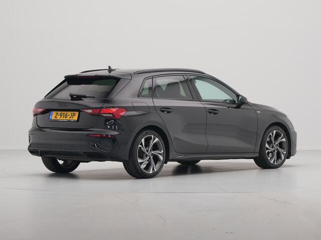 Audi A3 SPORTBACK 30 TFSI 110 pk S-Tronic S line edition S Line Trekhaak Adaptive Cruise Control Stoelverwarming 92