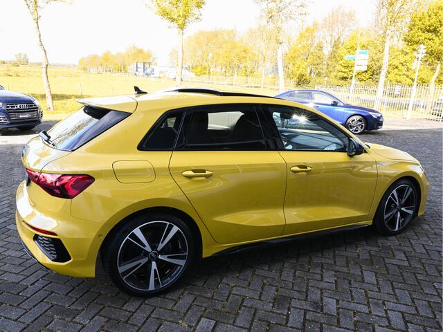 Audi A3 SPORTBACK 40TFSI E 204pk S-Line Pano RS-Zetels HUD B&O Matrix Blind-Spot Elektr. klep Camera VOL!!!