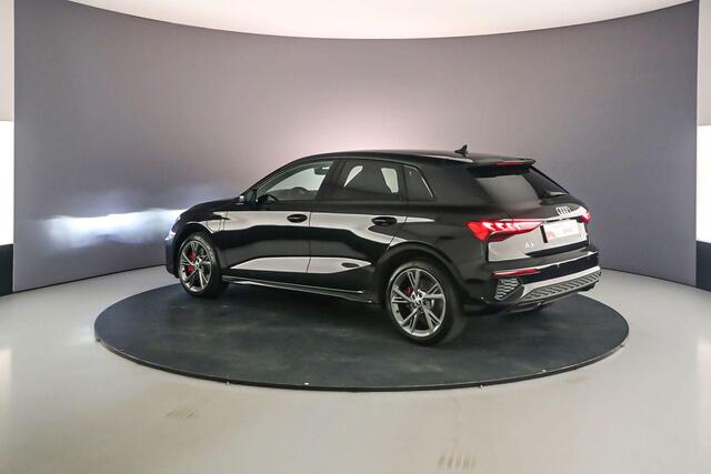 Audi A3 SPORTBACK 45 TFSI e S edition Competition | Full-led | Audi Sound | Cruise control | Ambient light | Carplay |