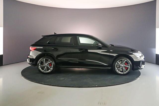Audi A3 SPORTBACK 45 TFSI e S edition Competition | Full-led | Audi Sound | Cruise control | Ambient light | Carplay |