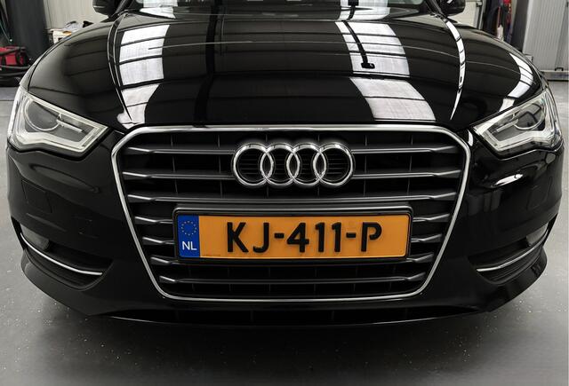 Audi A3 SPORTBACK 2.0 TDI Ambiente Pro Line plus - Echt zwart!!!