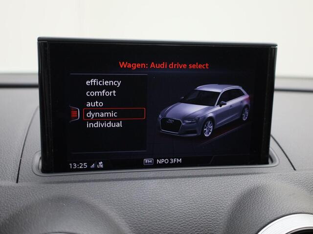 Audi A3 SPORTBACK 35 TFSI/150PK CoD Advance · Leder · Navigatie · Drive select