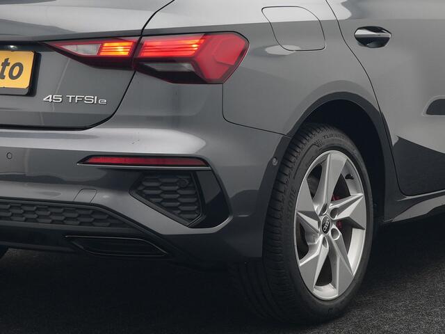 Audi A3 SPORTBACK 45 TFSI e S-Line Plug In Hybrid 245 pk PHEV | Adaptive Cruise | Carplay | Camera | Navigatie | Keyless | Sportstoelen | Dode Hoek | Digitale Cockpit |