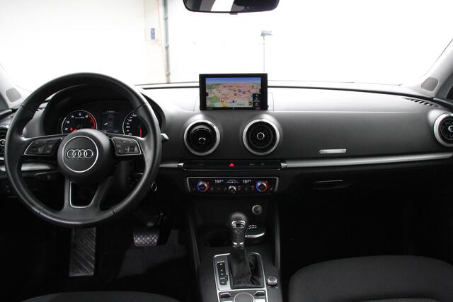 Audi A3 SPORTBACK 1.0 TFSI 115 pk S-Tronic Pro Line Nieuw Model | Navigatie | Climate Control | Cruise Control | Led | Lichtmetalen Velgen