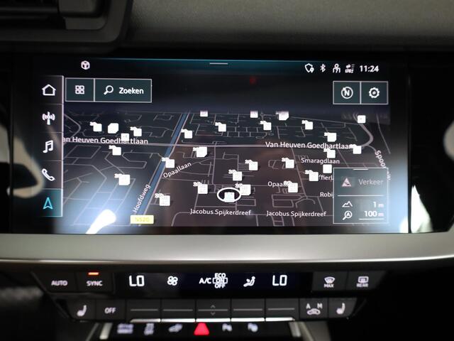 Audi A3 SPORTBACK 40 TFSI e S edition 204 pk S-tronic | Navigatie | Panoramadak | Parkeersensoren (Park assist) | LED koplampen | Stoelverwarming | Lichtmetalen velgen 18" |
