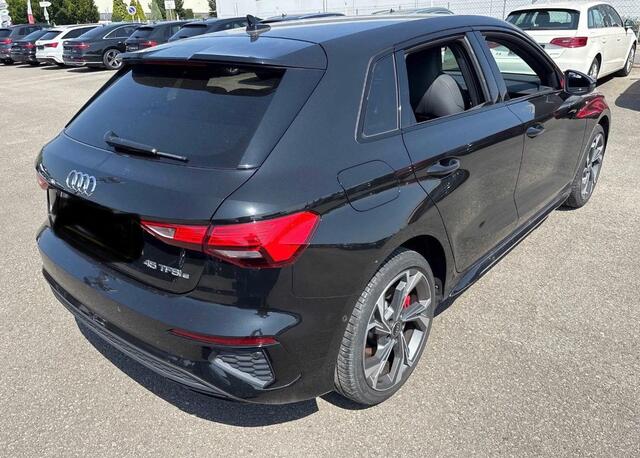 Audi A3 SPORTBACK 45 TFSI e S Line S-Tronic | Adaptieve Cruise Control | Apple Carplay | Verwacht |