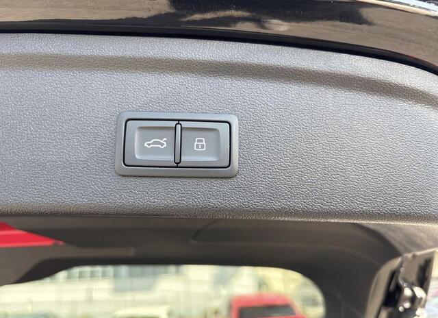 Audi A3 SPORTBACK 45 TFSI e S Line S-Tronic | Adaptieve Cruise Control | Apple Carplay | Verwacht |
